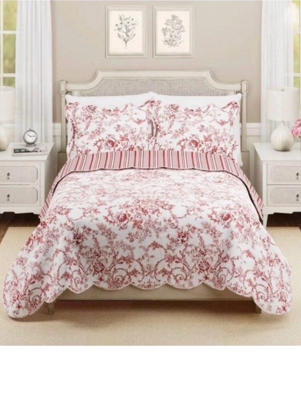 Modern Heirloom Full/Queen Red White Floral Reversible Quilt Set 3 Pc Scalloped